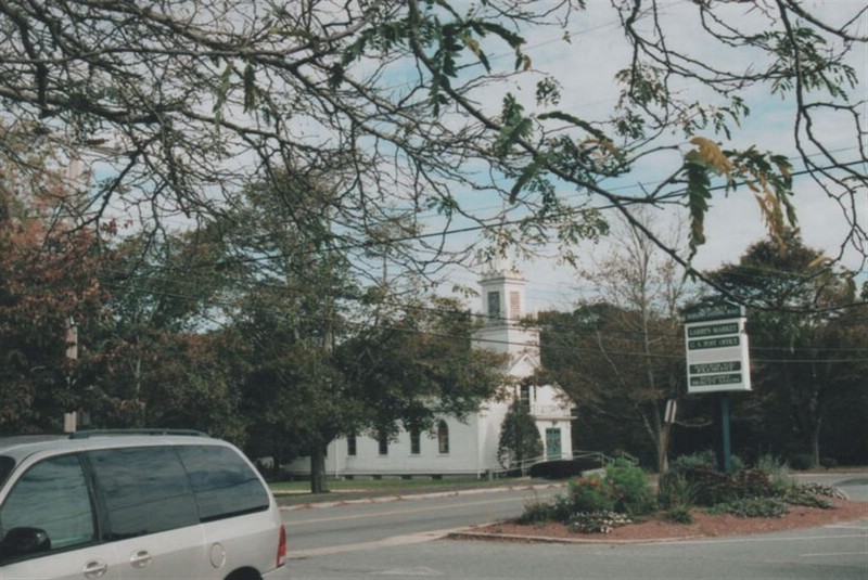 pocasset-baptistchurch.jpg